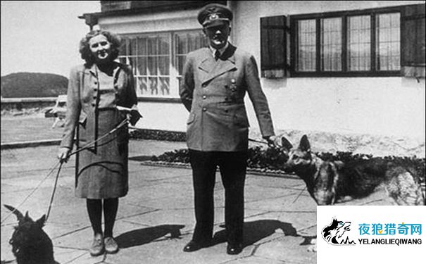 希特勒与情妇爱娃